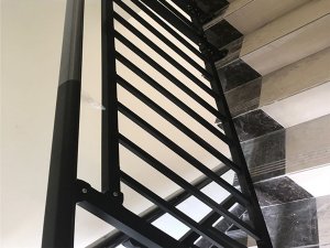 辦公樓樓梯護欄 辦公樓樓梯護欄