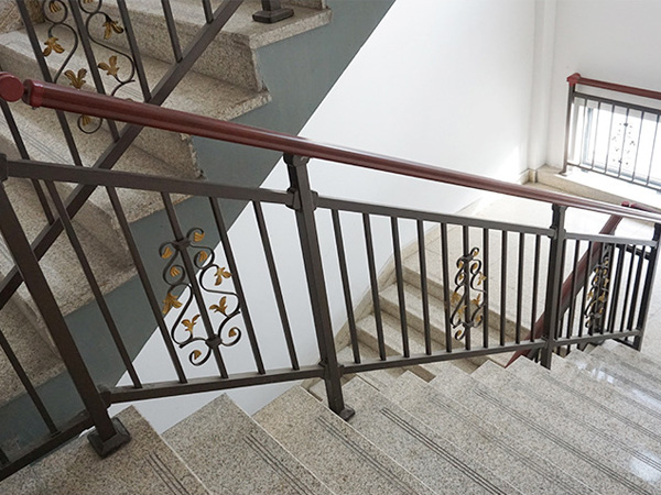 藝術(shù)鋅鋼樓梯扶手圖片2