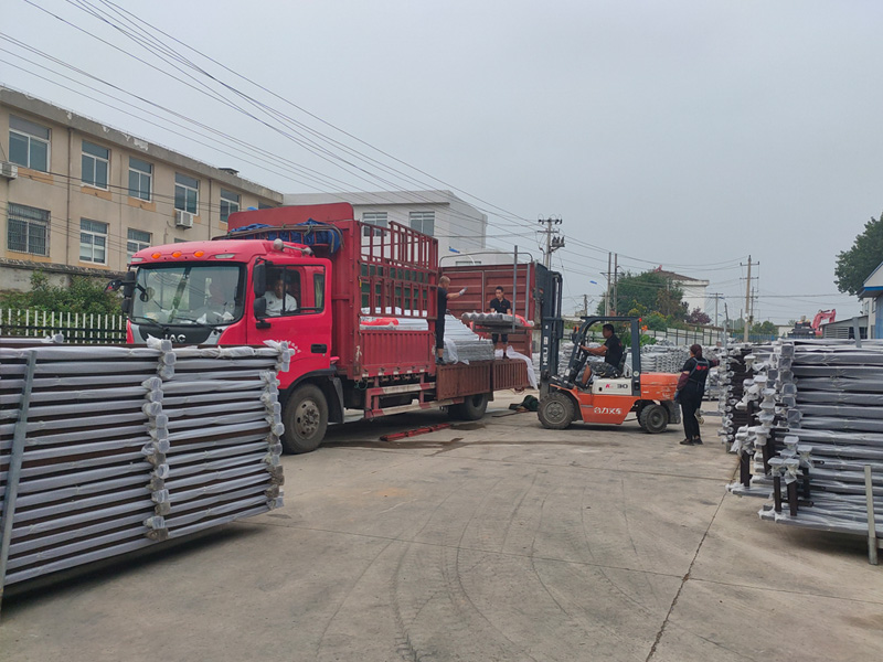 金用護欄2020年7月21日靠墻樓梯扶手發貨! 金用護欄2020年7月21日靠墻樓梯扶手發貨!