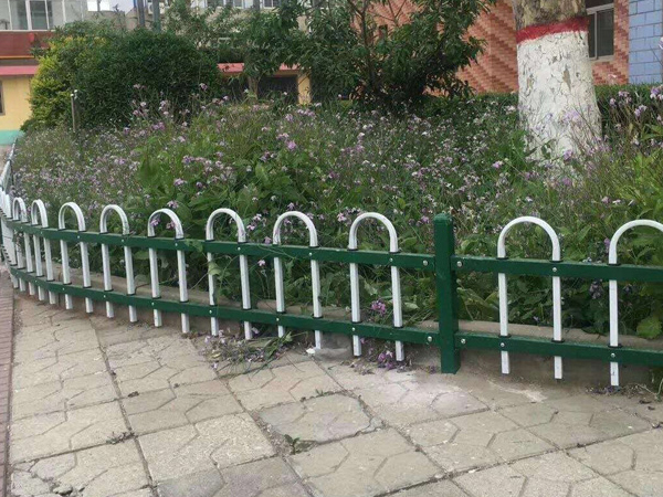 鋅鋼圍欄介紹 鋅鋼圍欄介紹