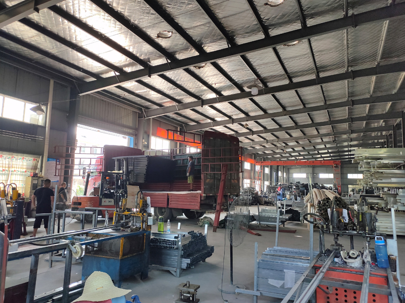 金用護欄2020年8月18日鋅鋼窗戶護欄裝車發貨！