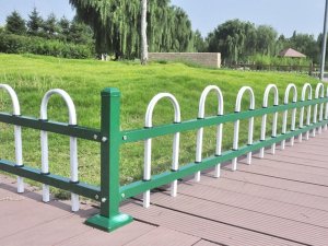 圍欄和圍墻護(hù)欄一樣嗎？看過這里你就知道了！