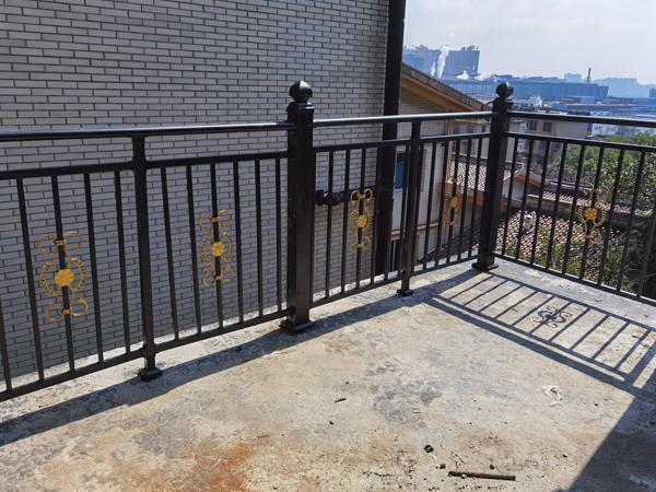 護欄定制加工方法 護欄定制加工方法