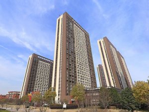 馬鞍山恒泰達(dá)觀天下小區(qū)陽臺(tái)護(hù)欄、樓梯扶手定制