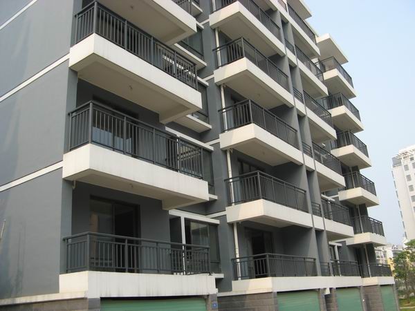 鋅鋼護欄好不好? 鋅鋼護欄好不好?