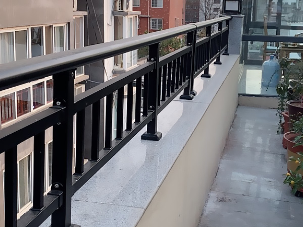 鋅鋼護(hù)欄種類 鋅鋼護(hù)欄種類