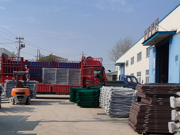 金用護欄2020年11月29日鋅鋼陽臺護欄發(fā)貨！