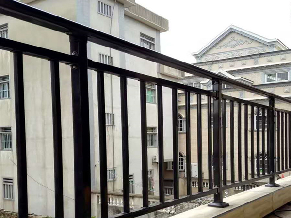陽臺護欄哪家價格便宜? 陽臺護欄哪家價格便宜?
