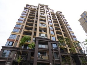 安慶西湖綠湖城小區(qū)百葉窗、陽臺護(hù)欄、樓梯扶手定制