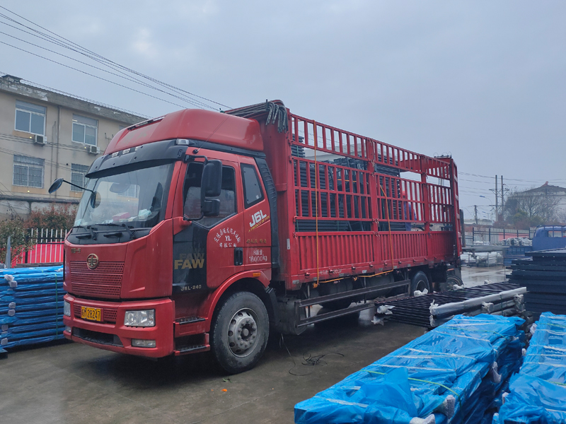 金用護欄2021年3月15日鋁合金百葉窗發(fā)貨! 金用護欄2021年3月15日鋁合金百葉窗發(fā)貨!