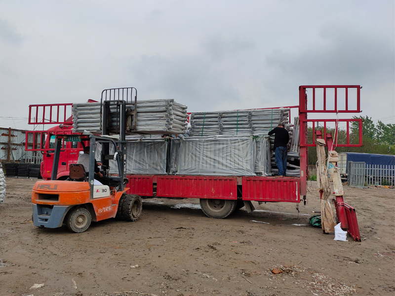 金用護欄2021年4月21日鋅鋼陽臺護欄發貨！