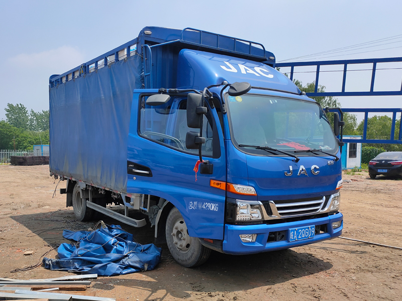 金用護欄2021年5月21日鋅鋼百葉窗發貨！