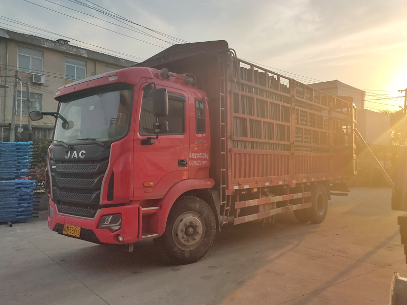 金用護欄2021年6月5日鋅鋼百葉窗發貨！