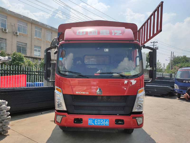 金用護欄2021年7月19日鋅鋼空調護欄發貨！