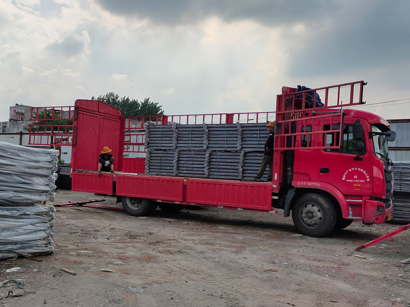 金用護欄2021年7月20日鋅鋼陽臺護欄發(fā)貨! 金用護欄2021年7月20日鋅鋼陽臺護欄發(fā)貨!