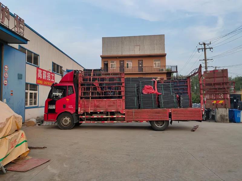 金用護欄2021年8月19日鋅鋼護窗欄桿發(fā)貨！