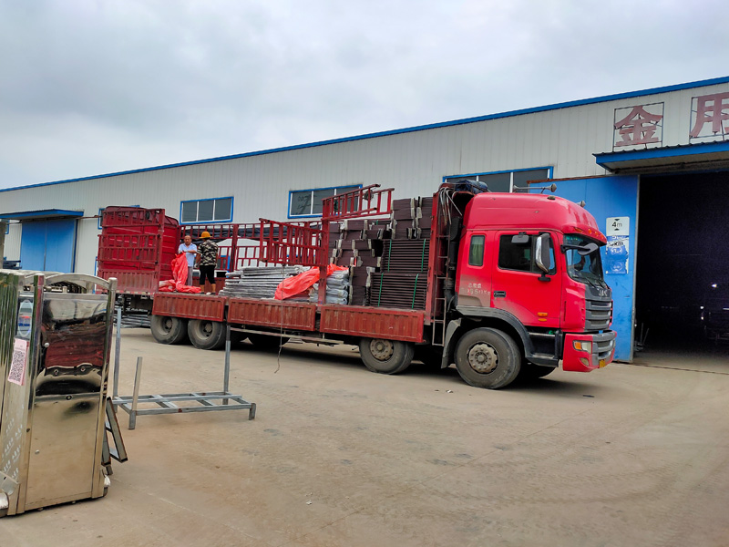 金用護欄2021年9月8日鋅鋼空調護欄發貨！