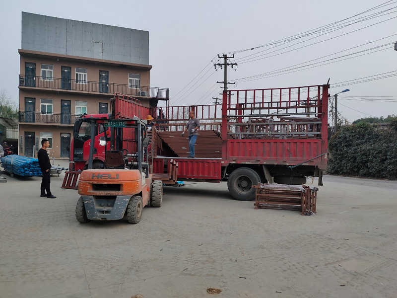 金用護欄2021年11月5日鋁合金空調護欄發貨! 金用護欄2021年11月5日鋁合金空調護欄發貨!