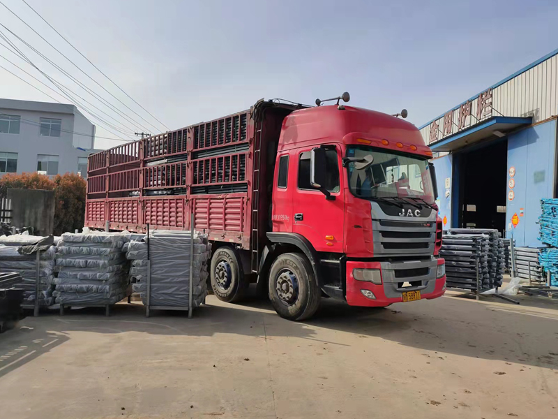 金用護欄2022年3月24日鋅鋼護窗欄桿裝車發貨！