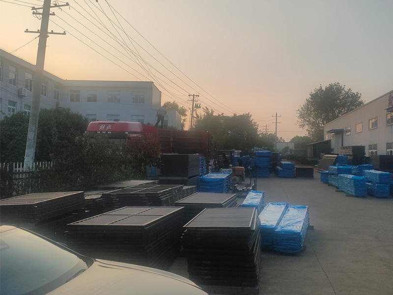 2024年9月14日鋅鋼陽臺護欄裝車發貨！