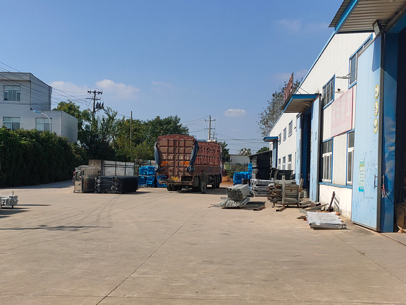 2024年10月26日鋅鋼百葉窗裝車發(fā)貨！