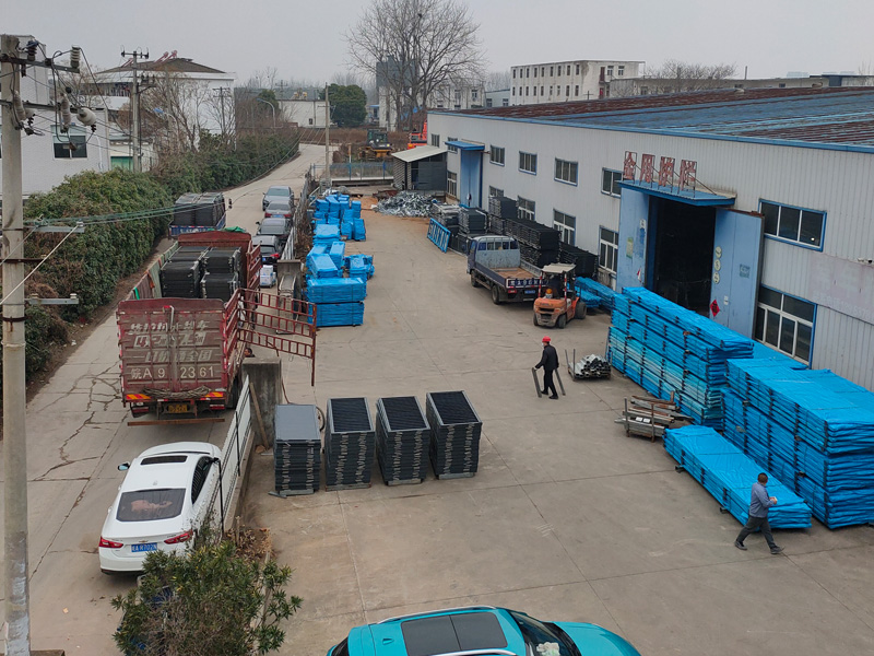 2025年3月5日鋅鋼飄窗欄桿裝車發(fā)貨! 2025年3月5日鋅鋼飄窗欄桿裝車發(fā)貨!