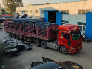 2025年9月26日鋅鋼圍墻護(hù)欄裝車(chē)發(fā)貨！