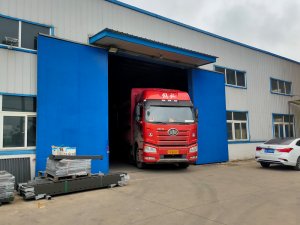 2025年10月9日鋅鋼護(hù)窗欄桿裝車(chē)發(fā)貨！