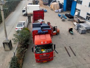 2025年11月8日鋅鋼百葉窗裝車(chē)發(fā)貨！